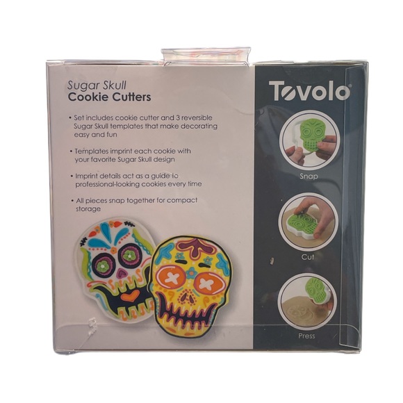 Tovolo Sugar Skull Cookie Cutter and 6 Stamps - Picture 3 of 10